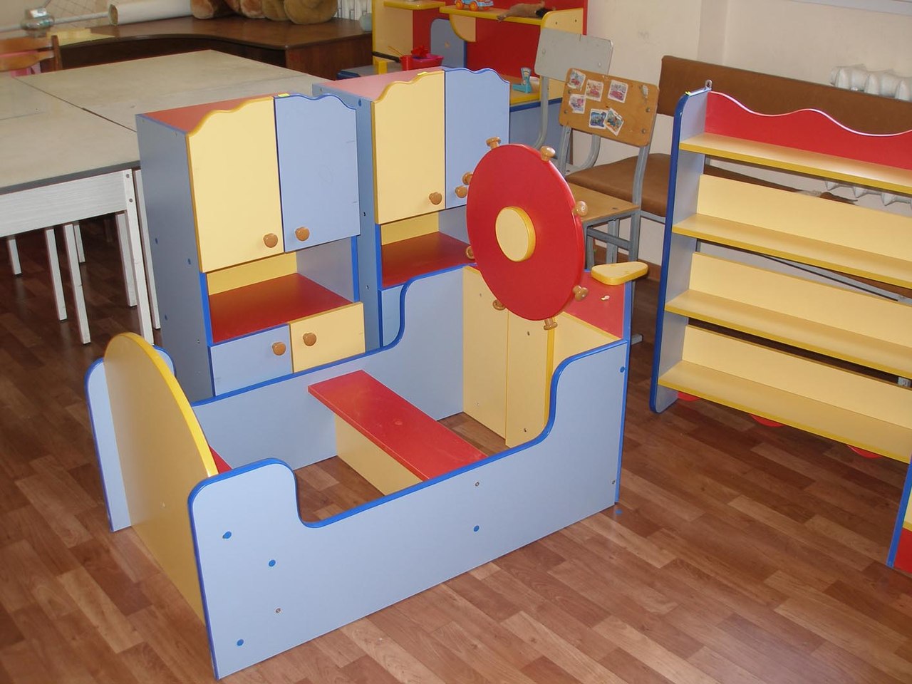 Наши новая мебель и оборудование для игровой Детской городской